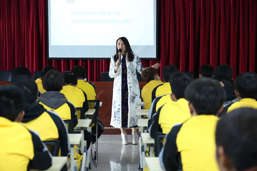 相遇花季，阳光成长！银川万通举办2023年青春期健康教育讲座