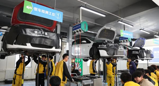 中考无望？辍学打工？来银川万通，选择新赛道！