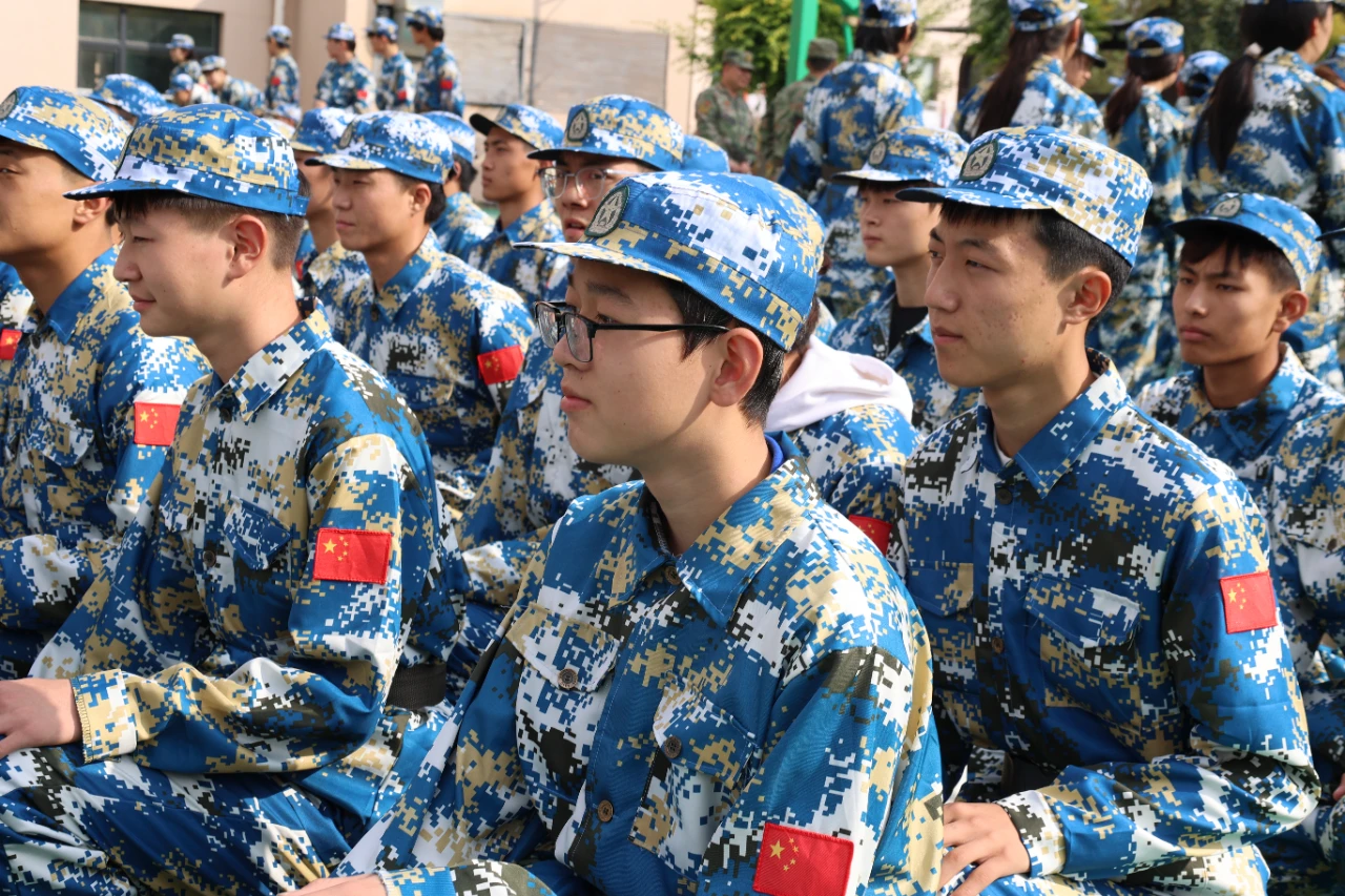 军训特辑 | 在汗水与欢笑中镌刻青春模样